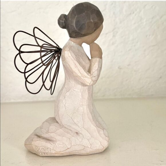 Willow Tree Angel of prayer figurine - Picture 5 of 9